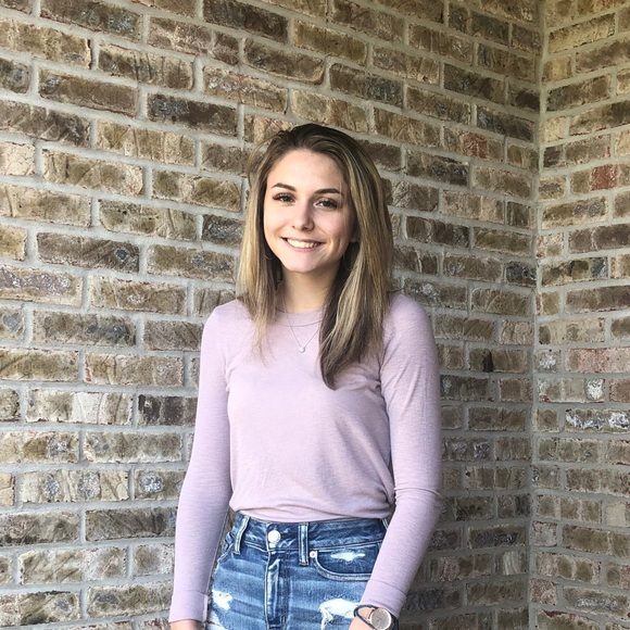 Meet your Posher, Rachel - Picture 1 of 1